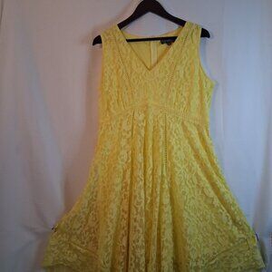 J Gee Yellow Asymmetrical Dress Size Extra Large
